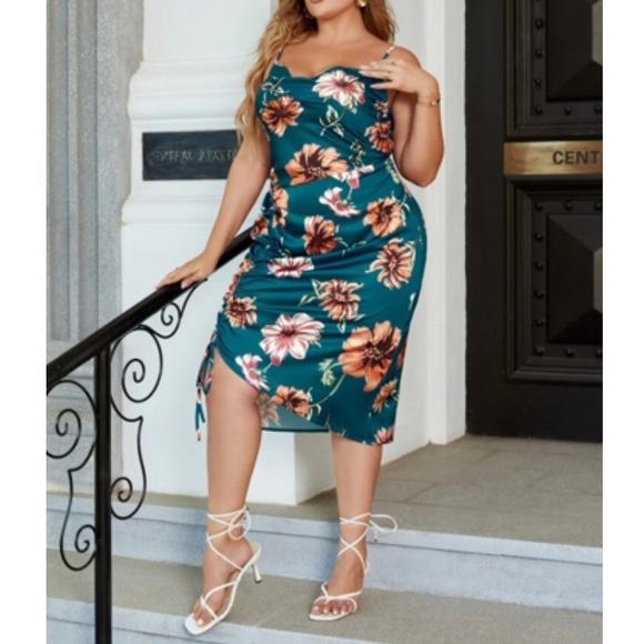 Plus size luxe floral print drawstring side cami dress - Picture 9 of 15